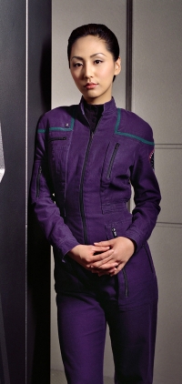 Yes, I realize the male gaze was supposed to be drawn to T'pol, but that's not what happened, is it?